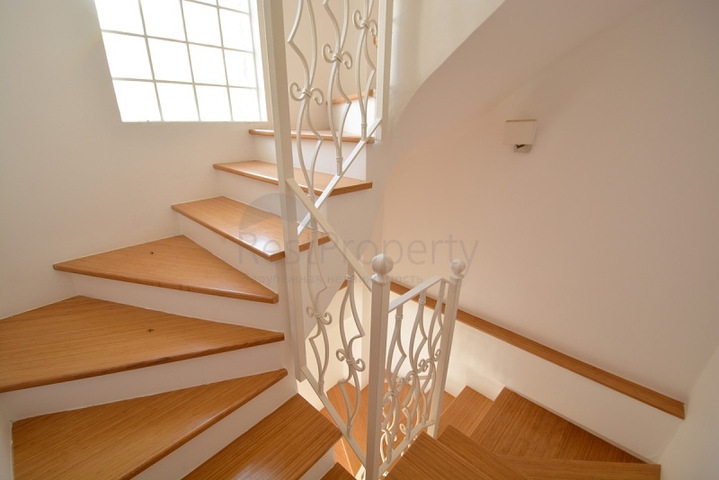          فيلا جميلة مطلة على البحر في منطقة كالامار, كالكان  