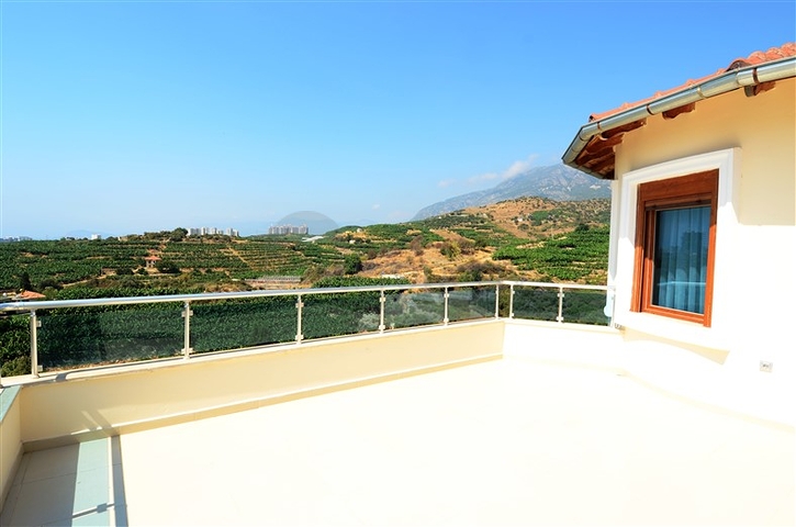 فيلا باطلالات رائعة في كاركي جاك / الانيا