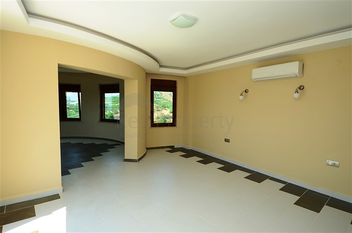 فيلا باطلالات رائعة في كاركي جاك / الانيا