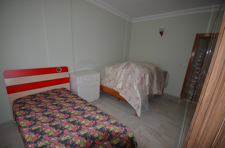 فيلا واسعة في أفسلار