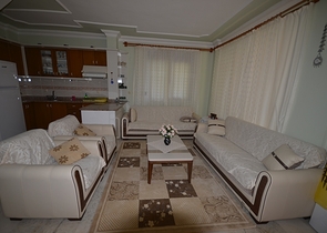 فيلا واسعة في أفسلار