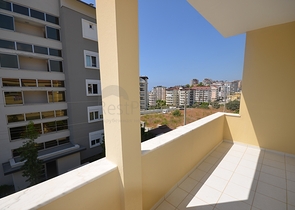 فيلا واسعة في أفسلار