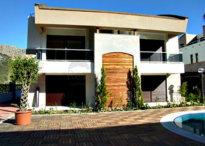 فيلات بمساحات واسعة في انطاليا 