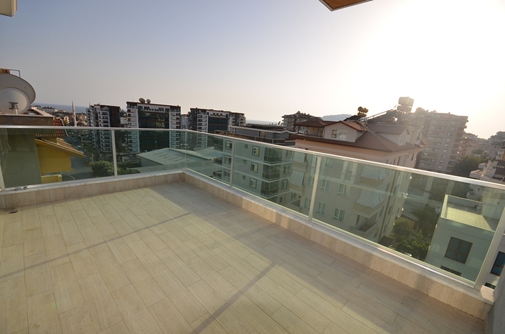 شقة 3+1 واسعة في جيكجيلي الانيا