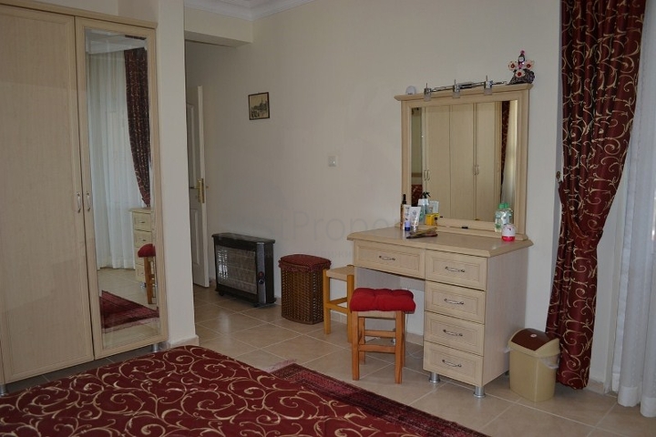 فيلا باطلالة رائعة ماهموت لار الانيا