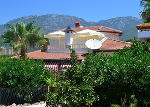 فيلا باطلالة رائعة ماهموت لار الانيا