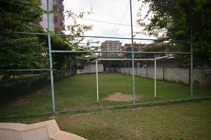 شقة 2+1 فاخرة وواسعة في منطقة محمود لار- ألانيا