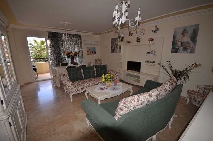 شقة 2+1 فاخرة وواسعة في منطقة محمود لار- ألانيا