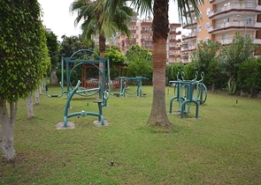 شقة 2+1 فاخرة وواسعة في منطقة محمود لار- ألانيا