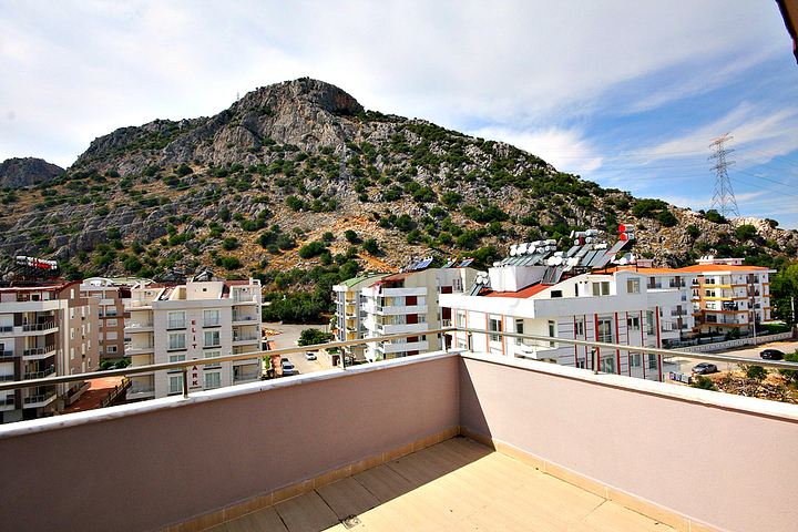 بينت هاوس باطلالات رائعة في انطاليا