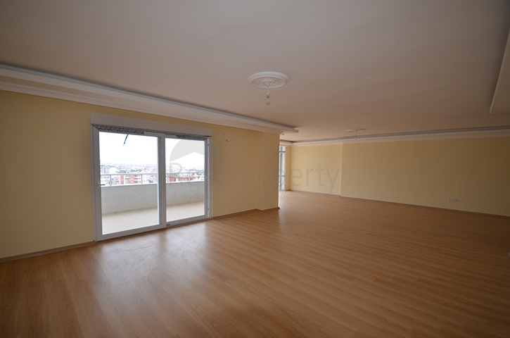 دوبلكس عائلية واسعة في منطقة جيكجلي الراقية / الانيا 