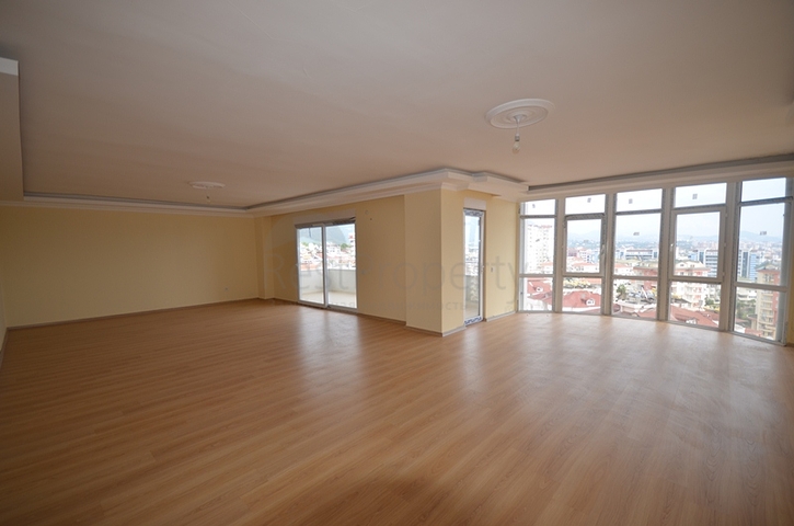 دوبلكس عائلية واسعة في منطقة جيكجلي الراقية / الانيا 