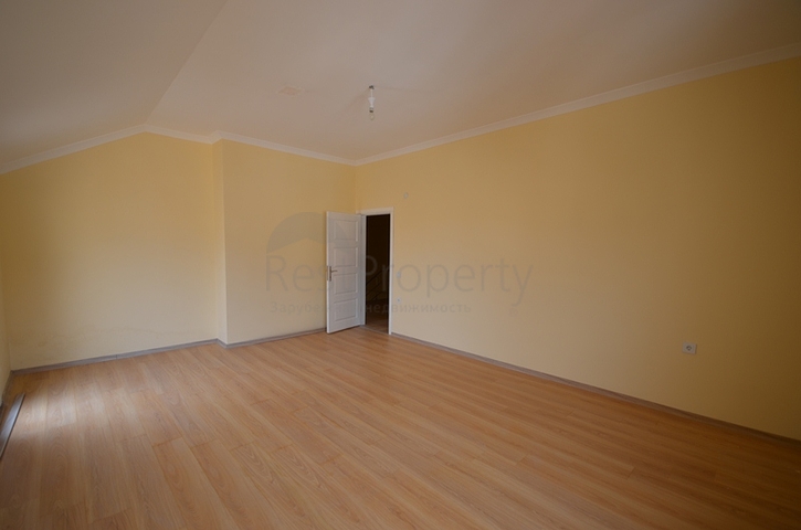 دوبلكس عائلية واسعة في منطقة جيكجلي الراقية / الانيا 