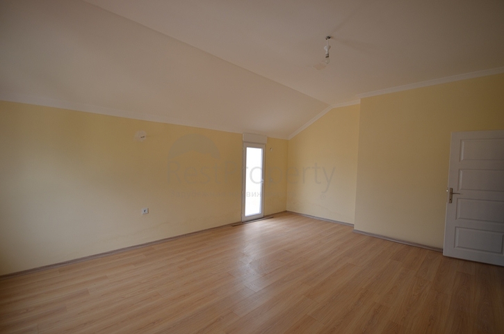 دوبلكس عائلية واسعة في منطقة جيكجلي الراقية / الانيا 