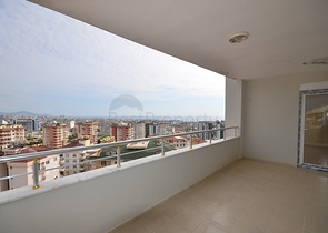 دوبلكس عائلية واسعة في منطقة جيكجلي الراقية / الانيا 