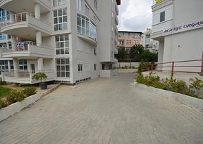 دوبلكس عائلية واسعة في منطقة جيكجلي الراقية / الانيا 