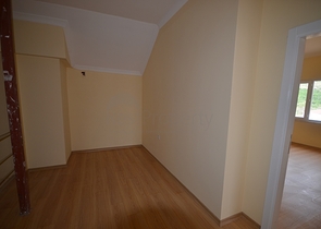 دوبلكس عائلية واسعة في منطقة جيكجلي الراقية / الانيا 