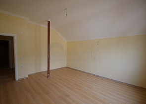 دوبلكس عائلية واسعة في منطقة جيكجلي الراقية / الانيا 