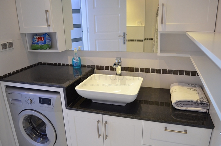 شقق عائلية ضمن مجمع سكني في افسلار / الانيا 