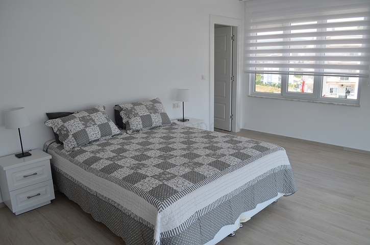 شقق عائلية ضمن مجمع سكني في افسلار / الانيا 