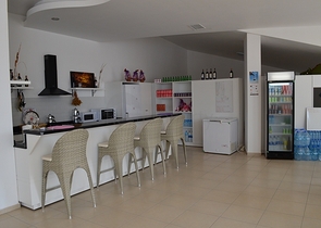 شقق عائلية ضمن مجمع سكني في افسلار / الانيا 