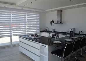 شقق عائلية ضمن مجمع سكني في افسلار / الانيا 