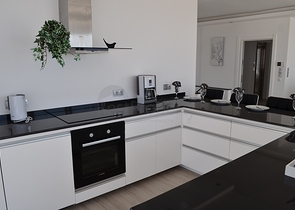 شقق عائلية ضمن مجمع سكني في افسلار / الانيا 