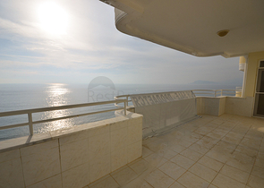 شقة واسعة بغرفتي نوم في محمود لار / الانيا