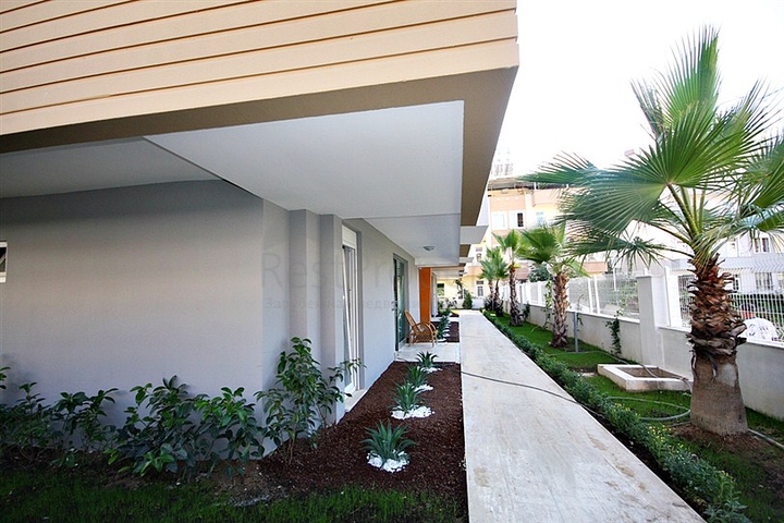 مشروع منتهي مع شقق 2 + 1 و 3 + 1 في لارا ، أنطاليا بالقرب من نهر دودين