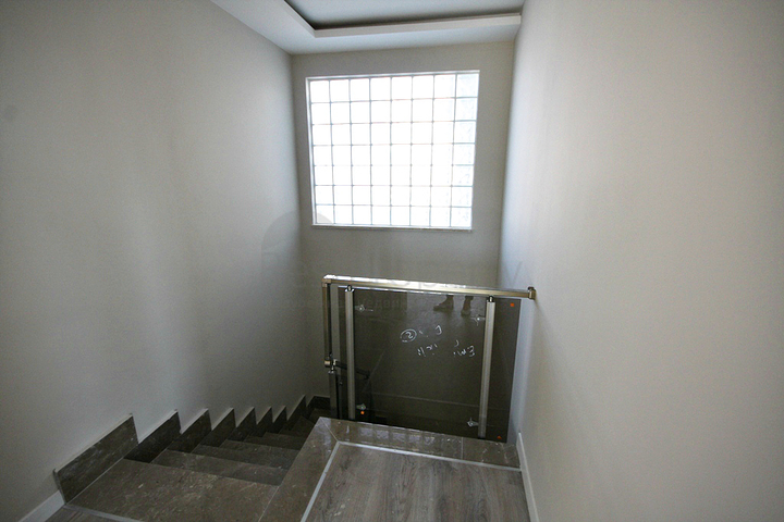 مشروع منتهي في أنطاليا في منطقة لارا على مسافة قريبة من المدرسة الروسية