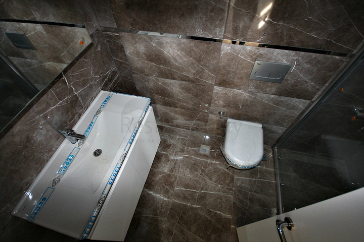 مشروع منتهي في أنطاليا في منطقة لارا على مسافة قريبة من المدرسة الروسية