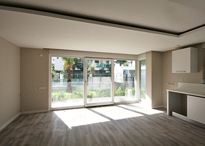 مشروع منتهي في أنطاليا في منطقة لارا على مسافة قريبة من المدرسة الروسية