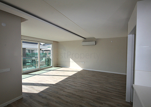 مشروع منتهي في أنطاليا في منطقة لارا على مسافة قريبة من المدرسة الروسية