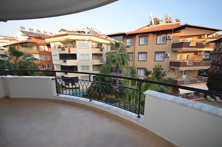 شقة واسعة في واحدة من أفضل المناطق في ألانيا-أوبا