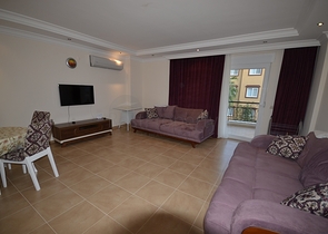 شقة واسعة في واحدة من أفضل المناطق في ألانيا-أوبا