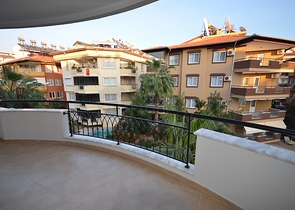 شقة واسعة في واحدة من أفضل المناطق في ألانيا-أوبا