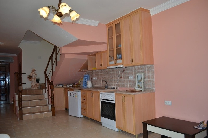 فيلا بسعر جيد في ألانيا 