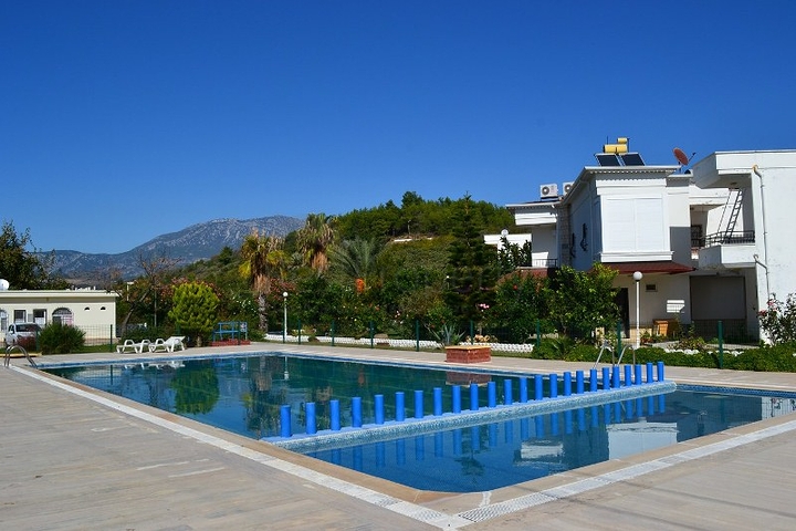 فيلا بسعر جيد في ألانيا 