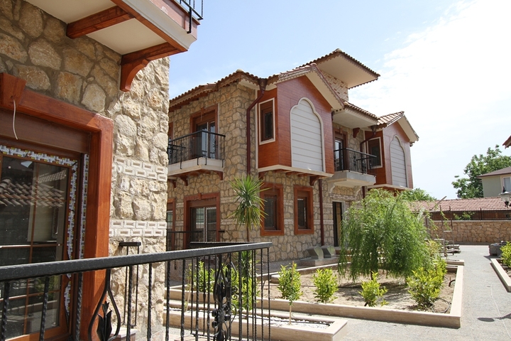 فيلات بالتصميم العثماني في انطاليا