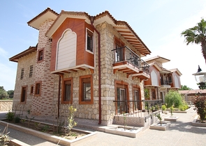 فيلات بالتصميم العثماني في انطاليا