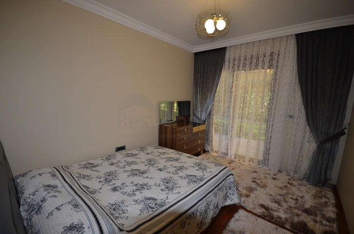 شقة في مجمع مميز في الانيا