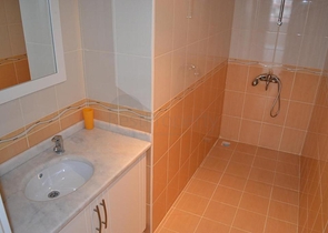 شقة غرفتين و صالة في محمودلار