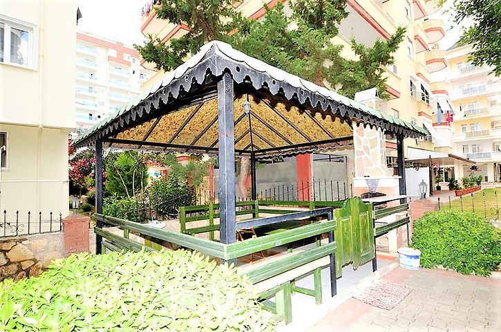 شقة واسعة في ماهموت لار