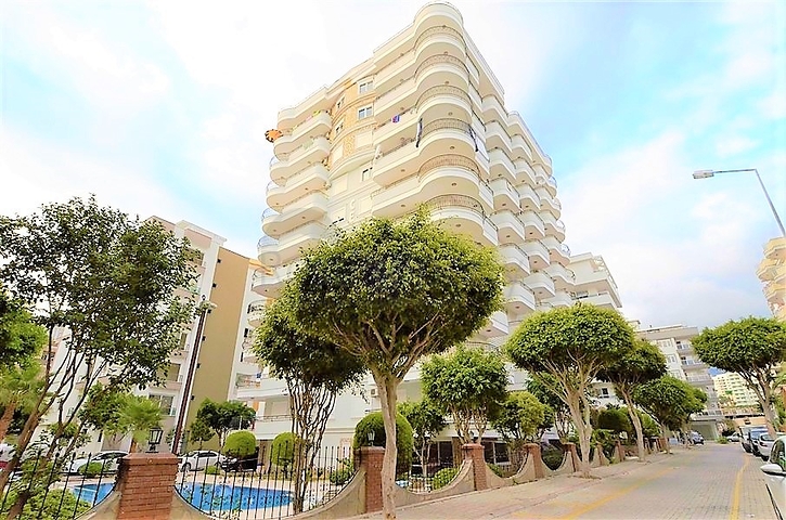 شقة واسعة في ماهموت لار