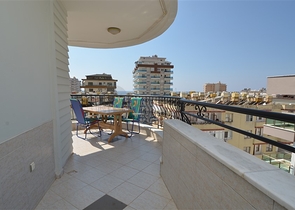 شقة واسعة في ماهموت لار