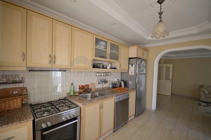 شقة بينتهاوس في مركز الانيا