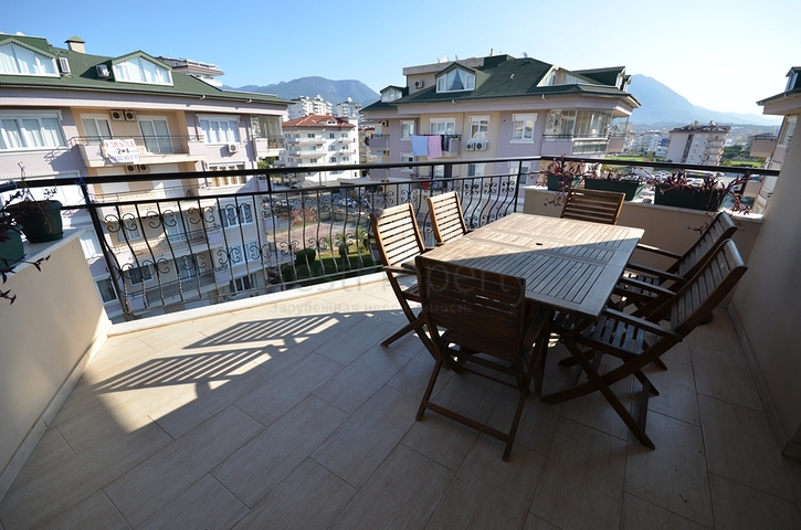 شقة بينتهاوس في مركز الانيا