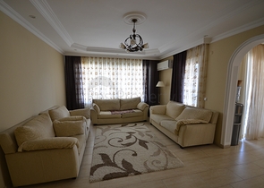 شقة بينتهاوس في مركز الانيا