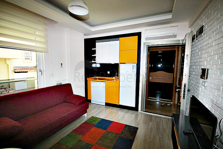 شقة غرفة و صالة قريبة من البحر في كونيالتي - انطاليا