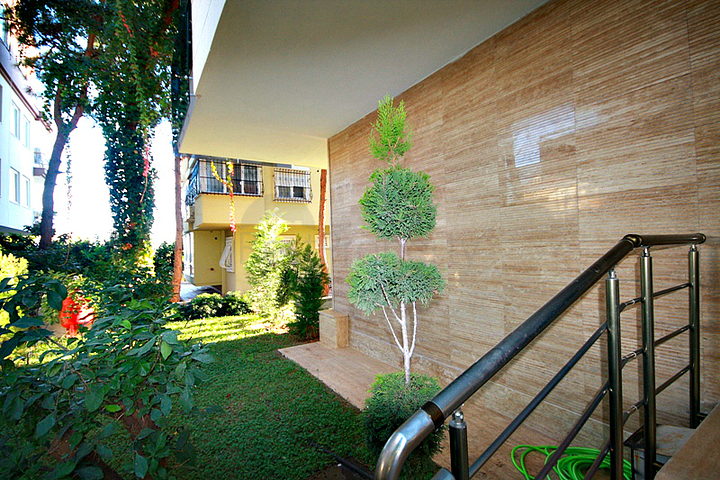 شقة غرفة و صالة قريبة من البحر في كونيالتي - انطاليا